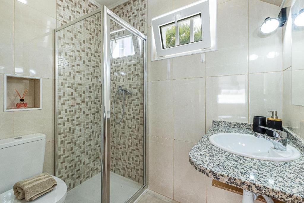 Casa Da Avo - City Center - Private Bedrooms Lagos Szoba fotó